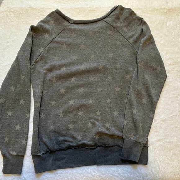 Six Flags Wonder Woman Logo Gray Sweatshirt Stars Pattern Size L - Picture 2 of 6